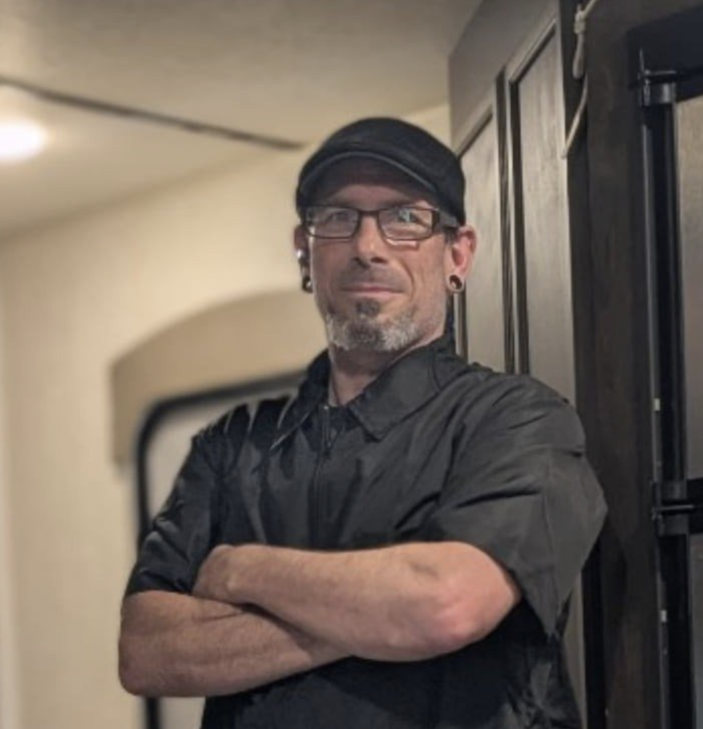 Paul Robinson. Owner Mind, Body & Soul Scalp Massage & Facials by Paul near me in lake jackson